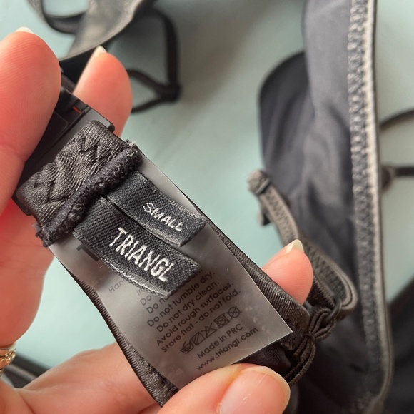 TRIANGL Shiny Black Bikini Set - Size Small (top) & Medium (bottom) - Picture 3 of 4